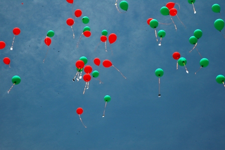 Globos en el cielo.